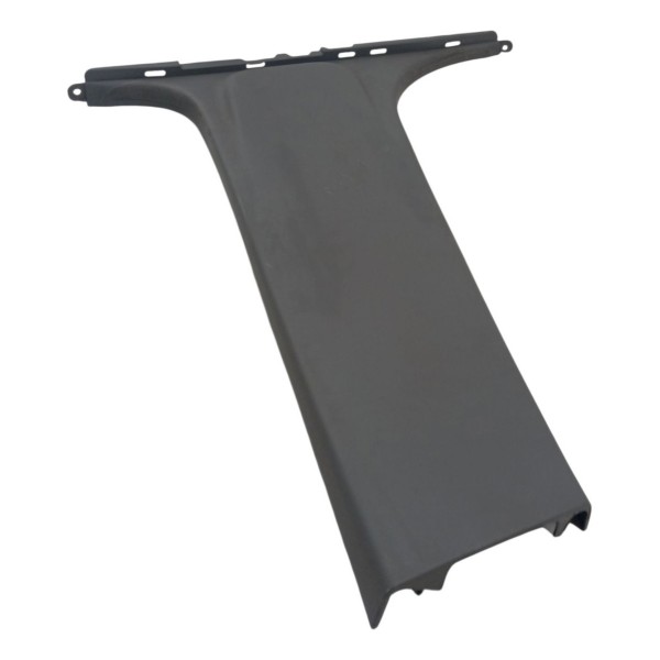 Moldura Coluna Direita Fiat Palio Essence 1.6 2015 Detalhe