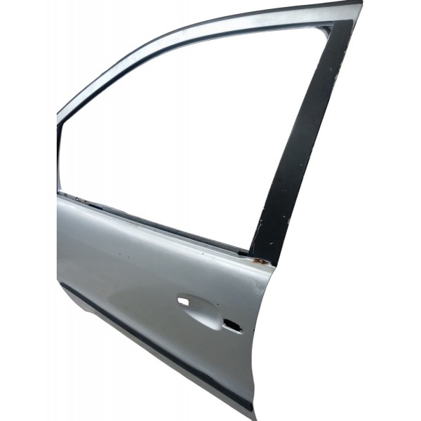 Porta Dianteira Esquerda Mercedes Benz A160 4p 2003 Detalhe Esquerdo Dianteira