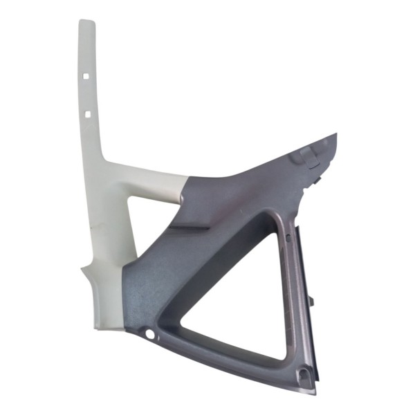 Moldura Acabamento Esquerdo Porta Malas Mercedes A160 2003