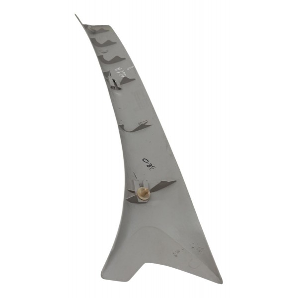 Moldura Coluna Parabrisa Direito Chevrolet Celta 2005 2006