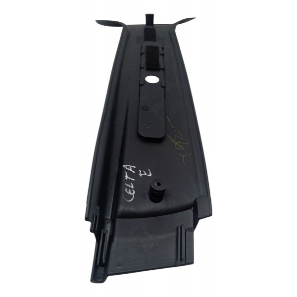 Moldura Coluna Central Esquerda Chevrolet Celta 2005 2006