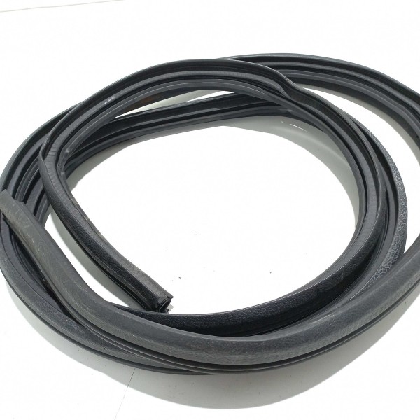 Borracha Porta Dianteira Direita Fiat Siena 2011