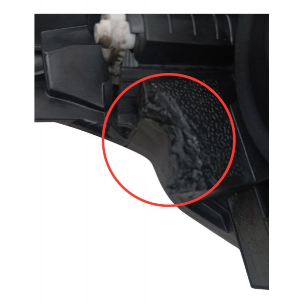 Farol Direito Ford Fiesta 1.6 Rocam 2011 2012 2013 Detalhe Direito/passageiro