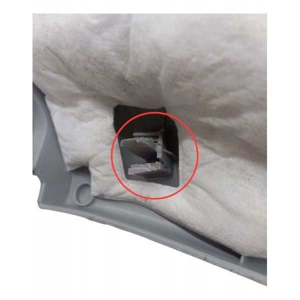 Acabamento Coluna Traseira Direita Vidro Ford Fiesta  2013