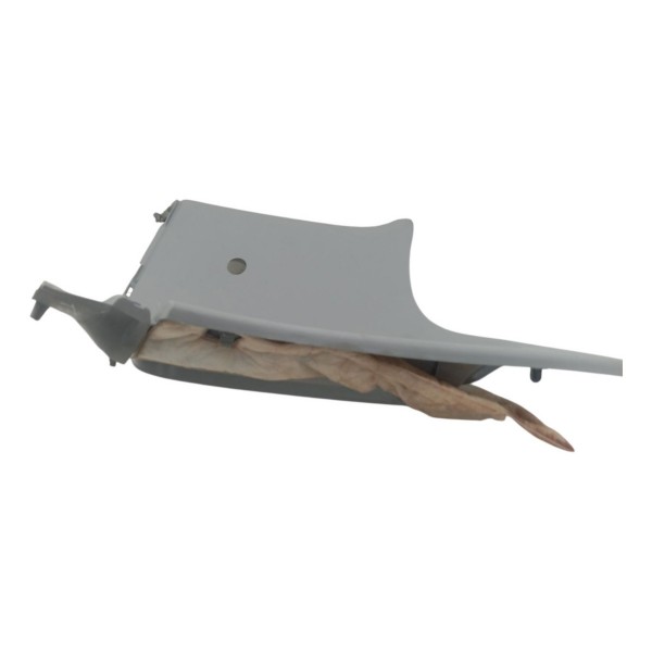 Acabamento Traseira Esquerda Vidro Ford Fiesta  2013 Detalhe