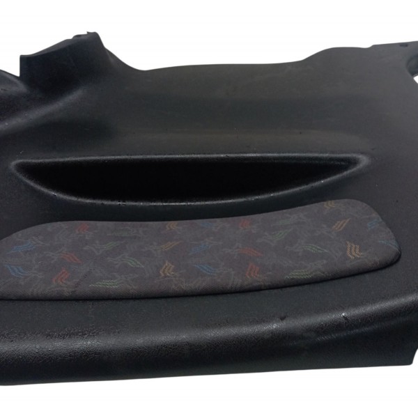 Forro Lateral Traseiro Direito Chevrolet Celta 2p 2001 2002