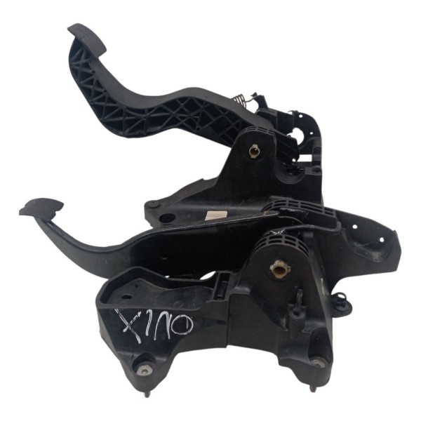 Pedaleira Embreagem Freio Chevrolet Onix 1.4 2018 2019