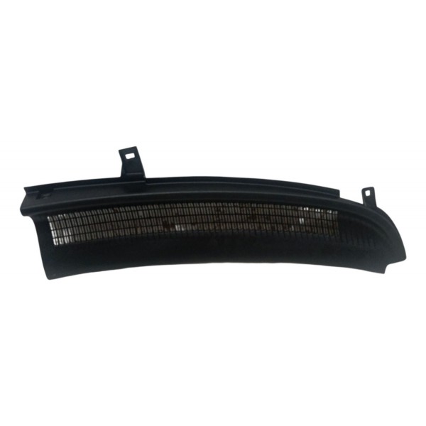 Grade Churrasqueira Direita Chevrolet Celta 2002 Detalhe