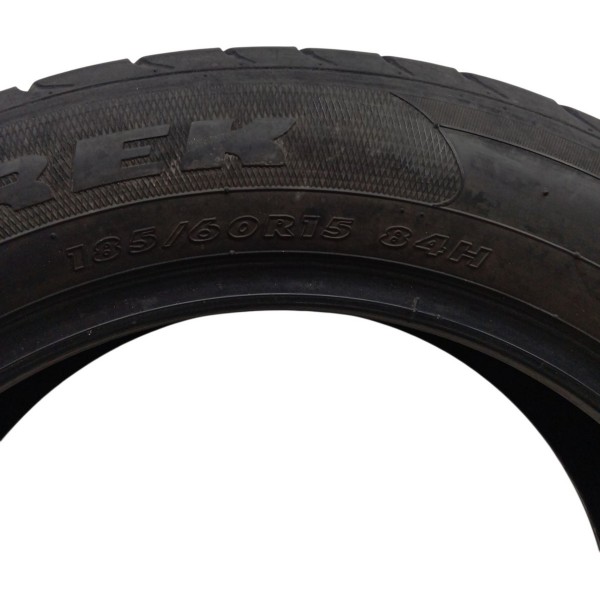 Pneu 185/60r15 84h Maxtrek Maximus M1