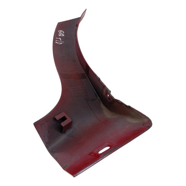 Acabamento Spoiler Traseiro Direito Chery Qq 2011 Detalhe