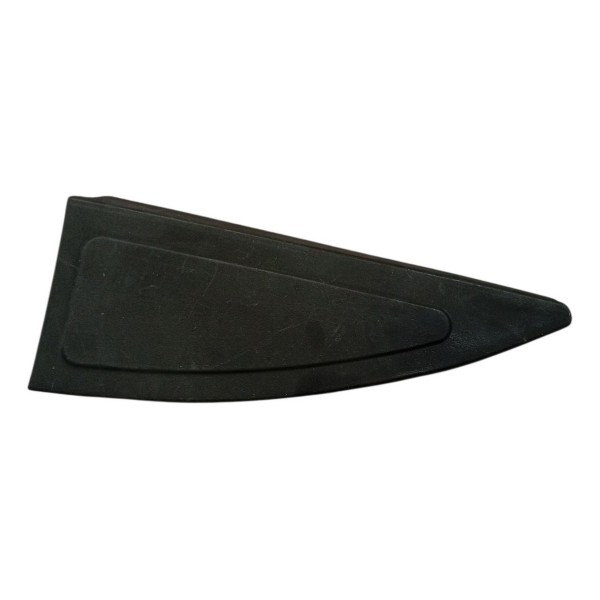 Moldura Traseira Esquerda Chery Qq 1.0 2011 2012 2013