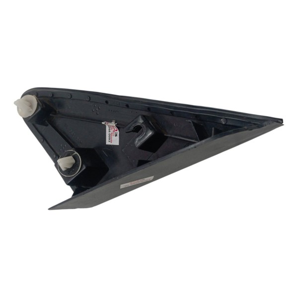 Moldura Direita Externa Retrovisor Gm Cruze Sedan 2013 2014