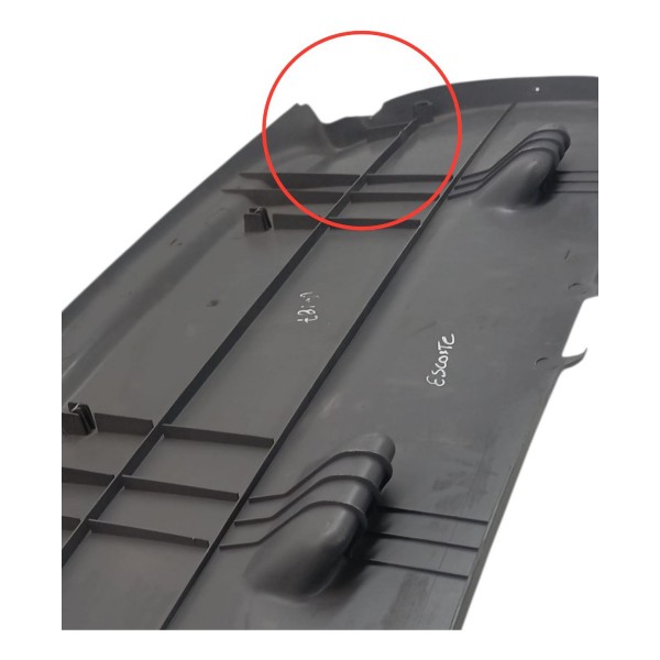 Acabamento Tampa Traseira Ford Escort 1997 1998 Detalhe