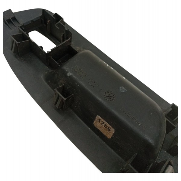 Moldura Botao Comando Esquerdo Vidro Eletrico Fiat Argo 2017