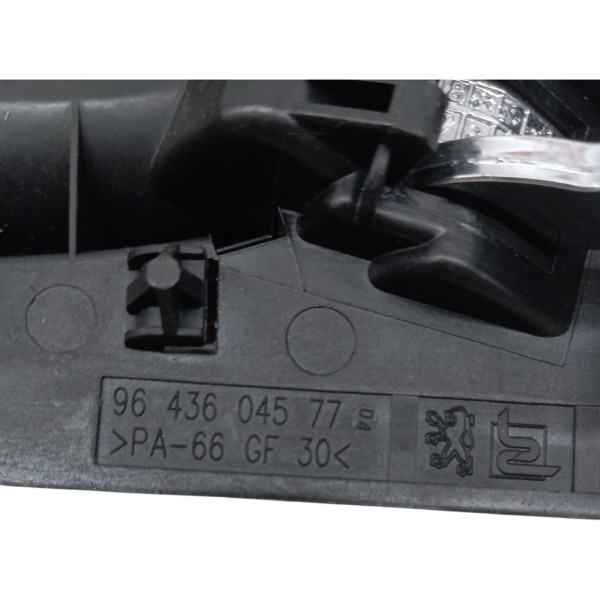 Maçaneta Interna Dianteira Esquerda Peugeot 307 2008 2009 Dianteira