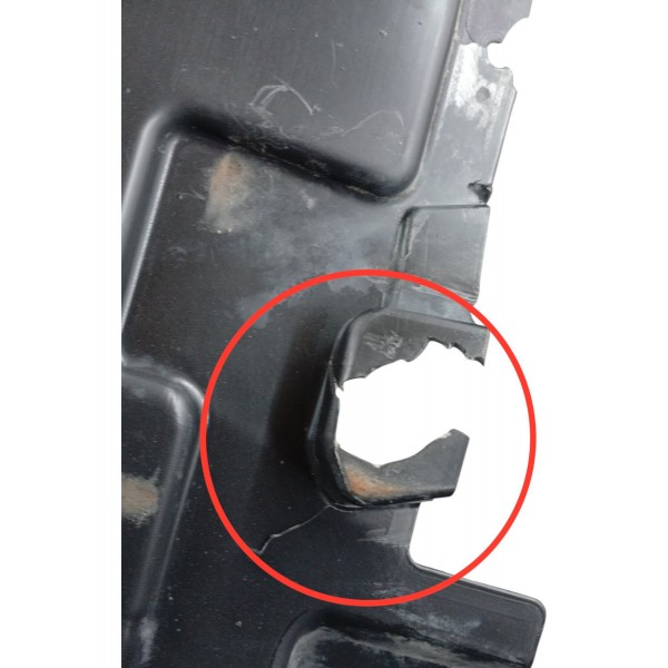 Parabarro Dianteiro Esquerdo Nissan Versa 1.6 2019 Detalhe