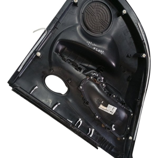 Forro Porta Dianteiro Direito Nissan Versa 1.6 4p 2018 2019