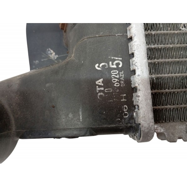 Radiador Toyota Corolla Fielder 1.8 2006 2007 2008 Detalhe