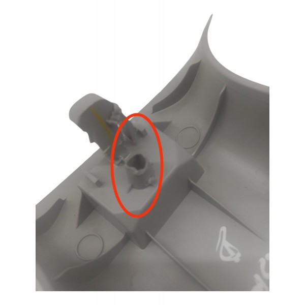 Acabamento Superior Coluna Direita Nissan Versa 2018 Detalhe