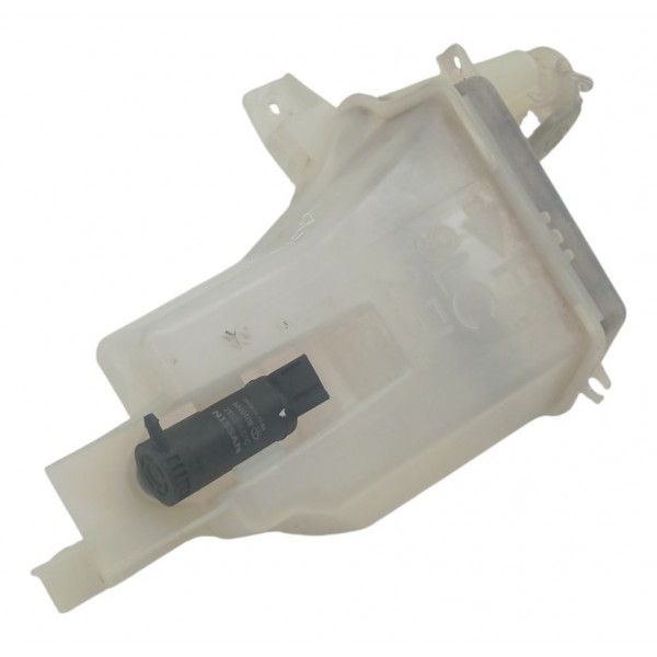 Reservatorio Agua Parabrisa Nissan Versa 1.6 2019 Detalhe