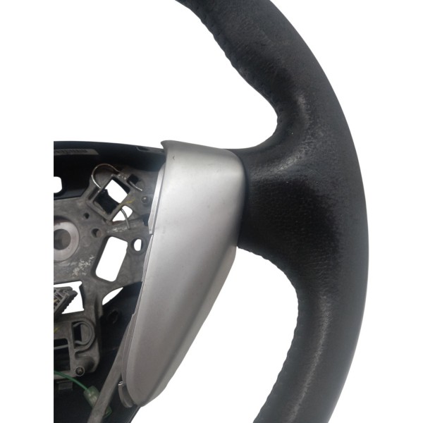 Volante Direção Comandos Nissan Versa 1.6 2017 2018 Detalhe