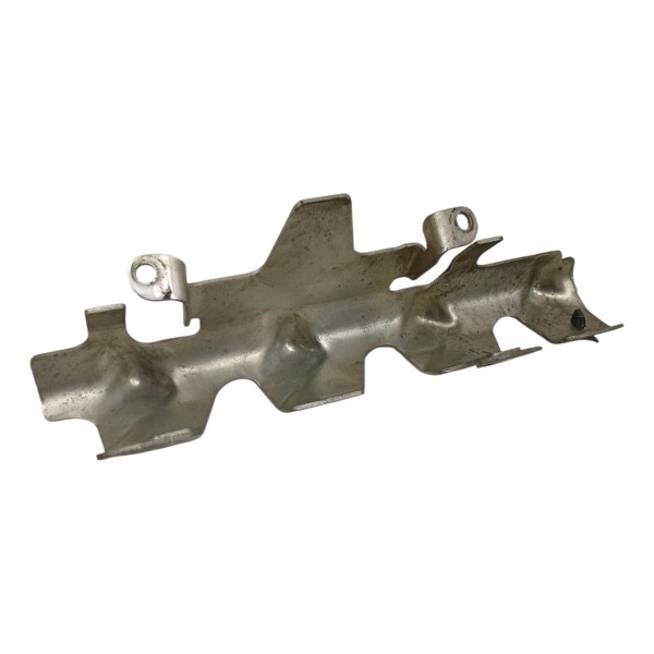 Suporte Protetor Flauta Bico Injetor Nissan Versa 1.6 2019