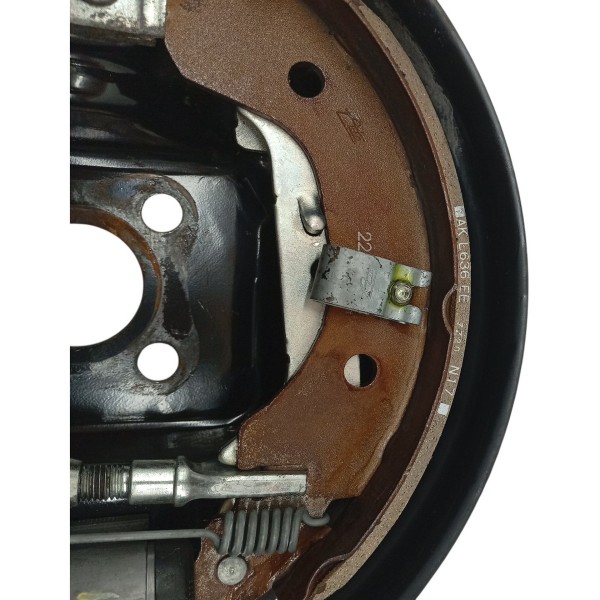 Sapata Espelho Freio Traseiro Direito Nissan Versa 2019