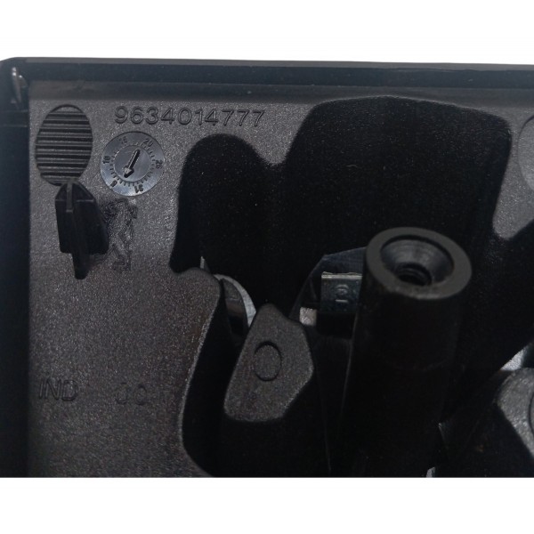 Emblema Grade Dianteira Peugeot 307 2003 2004 2005 2006