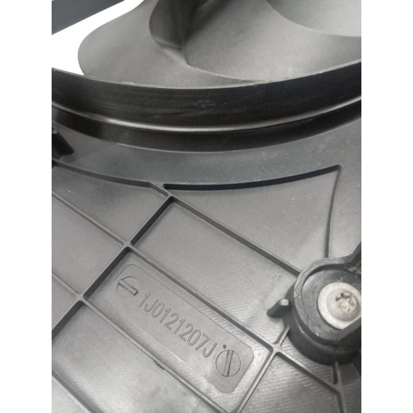 Ventoinha Eletroventilador Volkswagen Golf 2.0 2001 2002