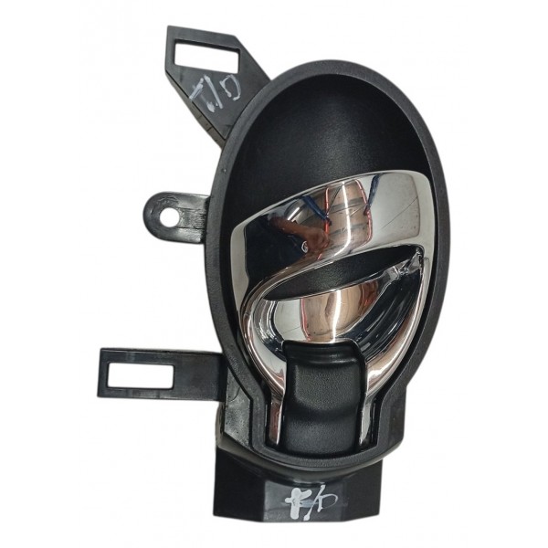 Maçaneta Interna Traseira  Direita Nissan Versa 1.6 2019 Traseira