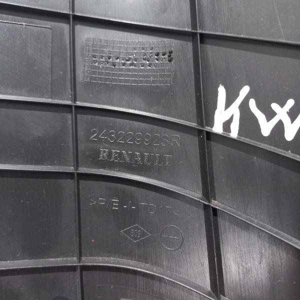 Acabamento Lateral Esquerdo Painel Renault Kwid 2020