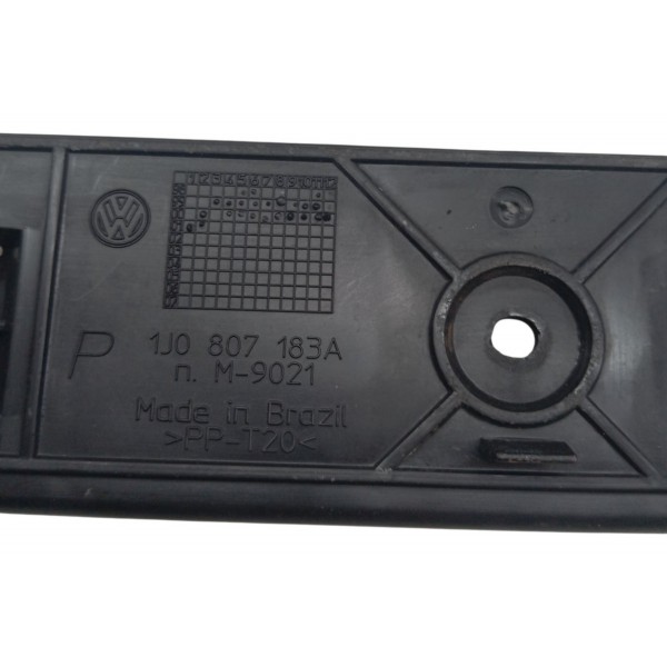 Guia Parachoque Esquerdo Volkswagen Golf 2.0 2001 2002 2003