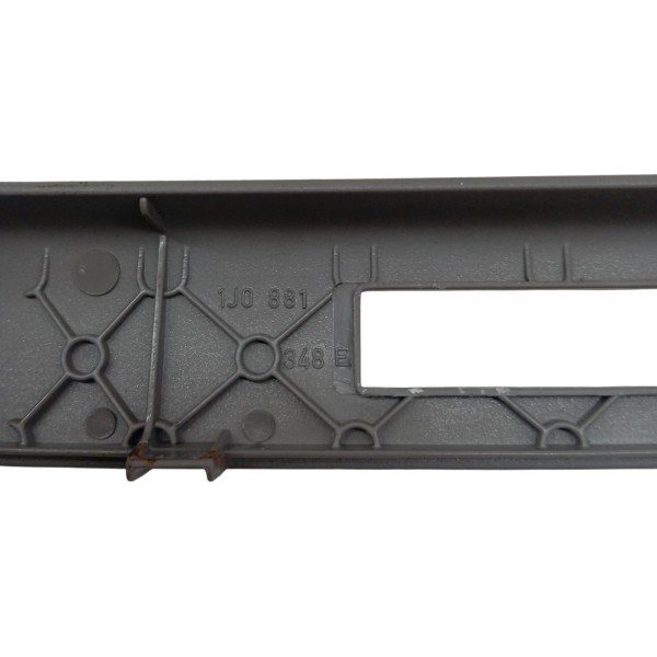 Acabamento Banco Trilho Direito Volkswagen Golf 2.0 2001