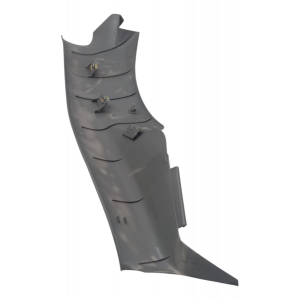 Acabamento Banco Traseiro Direito Volkswagen Golf 2001