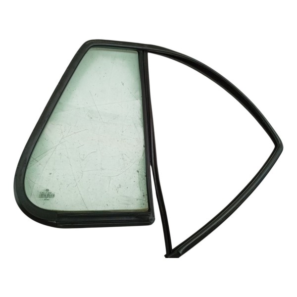 Vidro Fixo Traseiro Esquerdo Volkswagen Golf 2.0 2001 2002