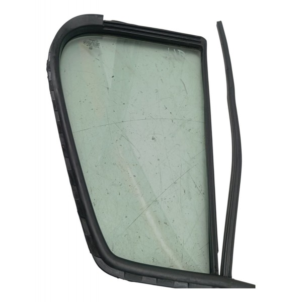 Vidro Fixo Traseiro Direito Volkswagen Golf 2.0 2001 2002