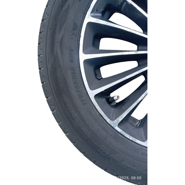 Jogo Roda Pneu 175/65r14 Dunlop Fiat Siena 2009 Detalhe