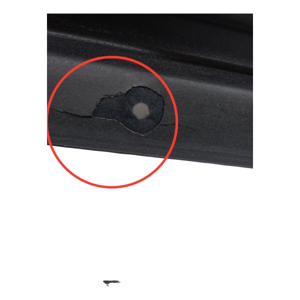 Tampão Bagagito Fiat Siena 1.0 2008 2009 2010 2011 Detalhe