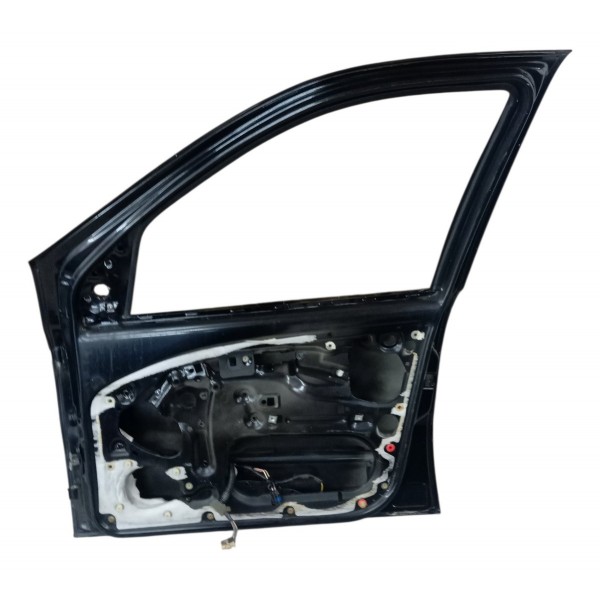 Porta Dianteira Direita Fiat Siena 4p 2008 2009 2010 Detalhe Dianteira Direito