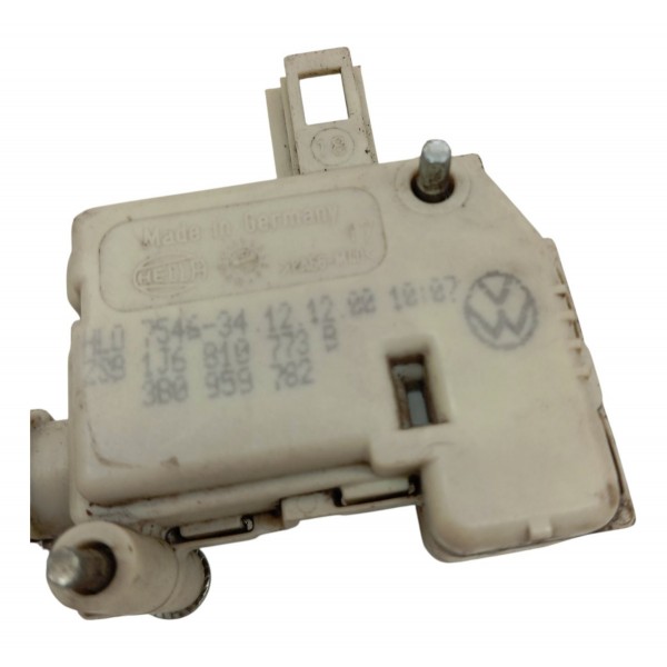 Trava Portinhola Volkswagen Golf 2.0 2001 2002 2003 2004