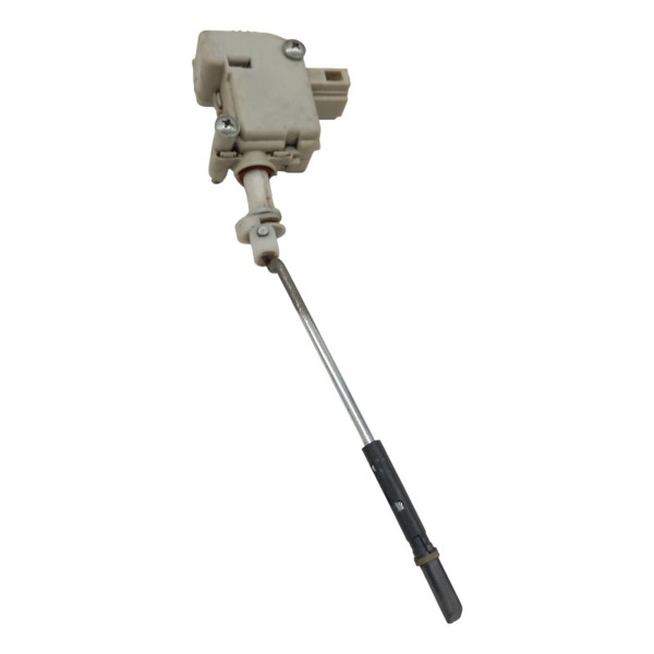 Trava Portinhola Volkswagen Golf 2.0 2001 2002 2003 2004