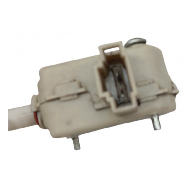 Trava Portinhola Volkswagen Golf 2.0 2001 2002 2003 2004