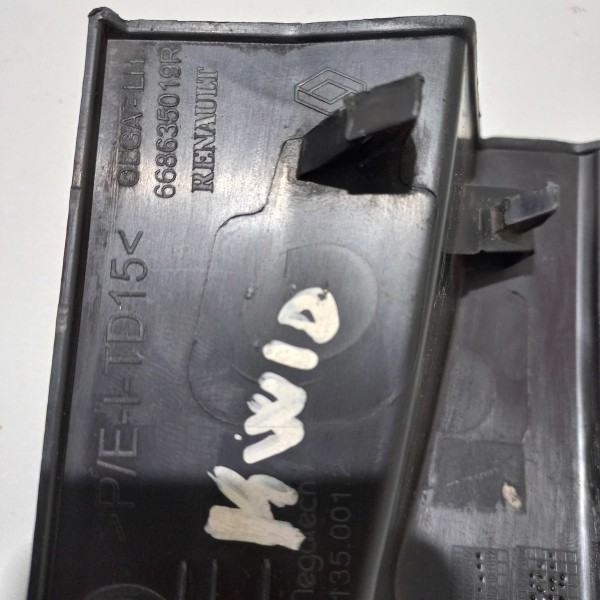 Acabamento Pé Para-brisa Esquerdo Renault Kwid 2020