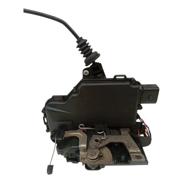 Fechadura Porta Dianteira Direita Volkswagen Golf 2001 2002