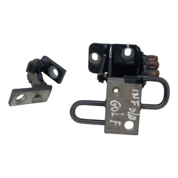 Dobradiça Porta Dianteira Direita Volkswagen Golf 2001