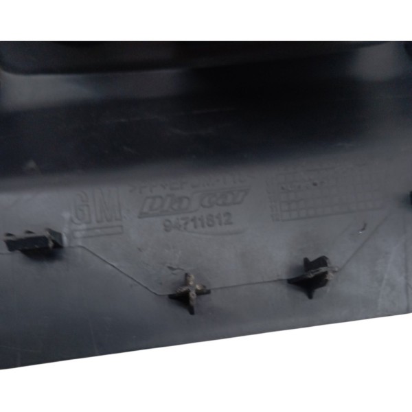 Moldura Traseira 12v Porta Treco Gm Vectra 2006 2007