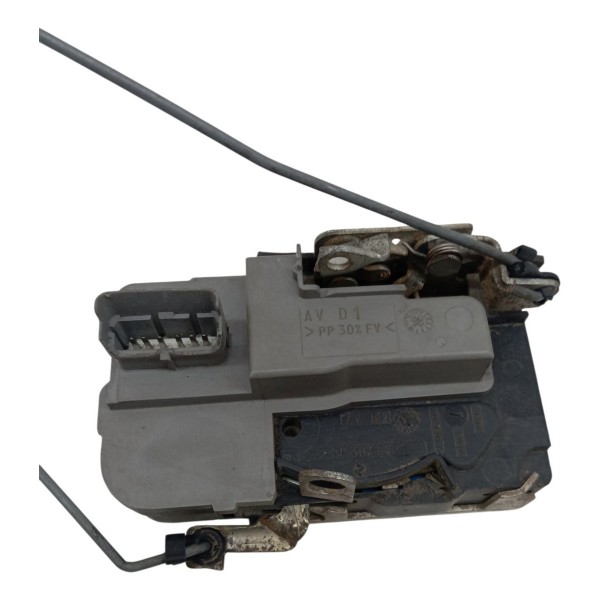 Fechadura Porta Dianteira Direita Peugeot 206 2008 2009