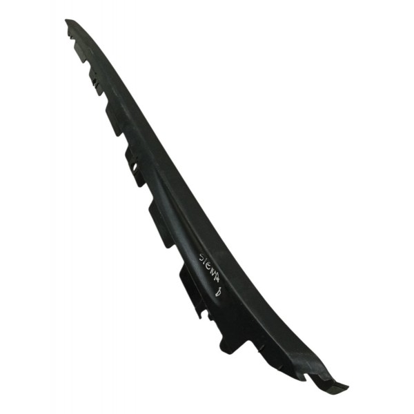 Friso Esquerdo Parabrisa Fiat Siena Palio 1.0 2009 Detalhe