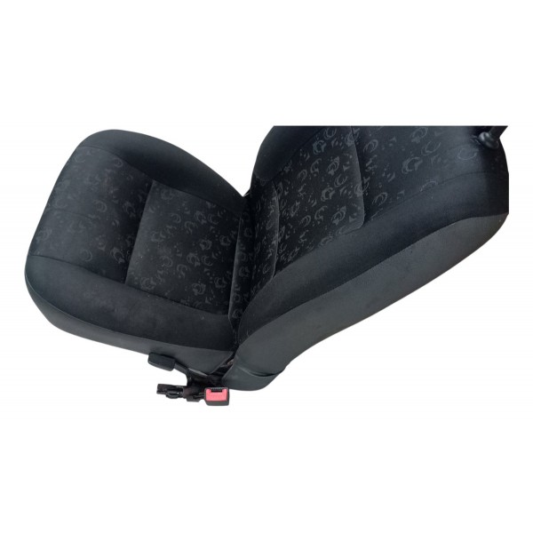 Banco Dianteiro Direito Fiat Siena 1.0  2008 2009 Detalhe