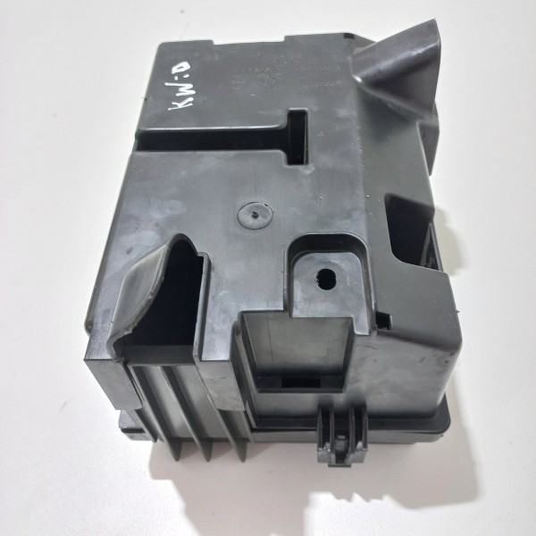 Suporte Caixa Fusível C/ Tampa Renault Kwid 2020